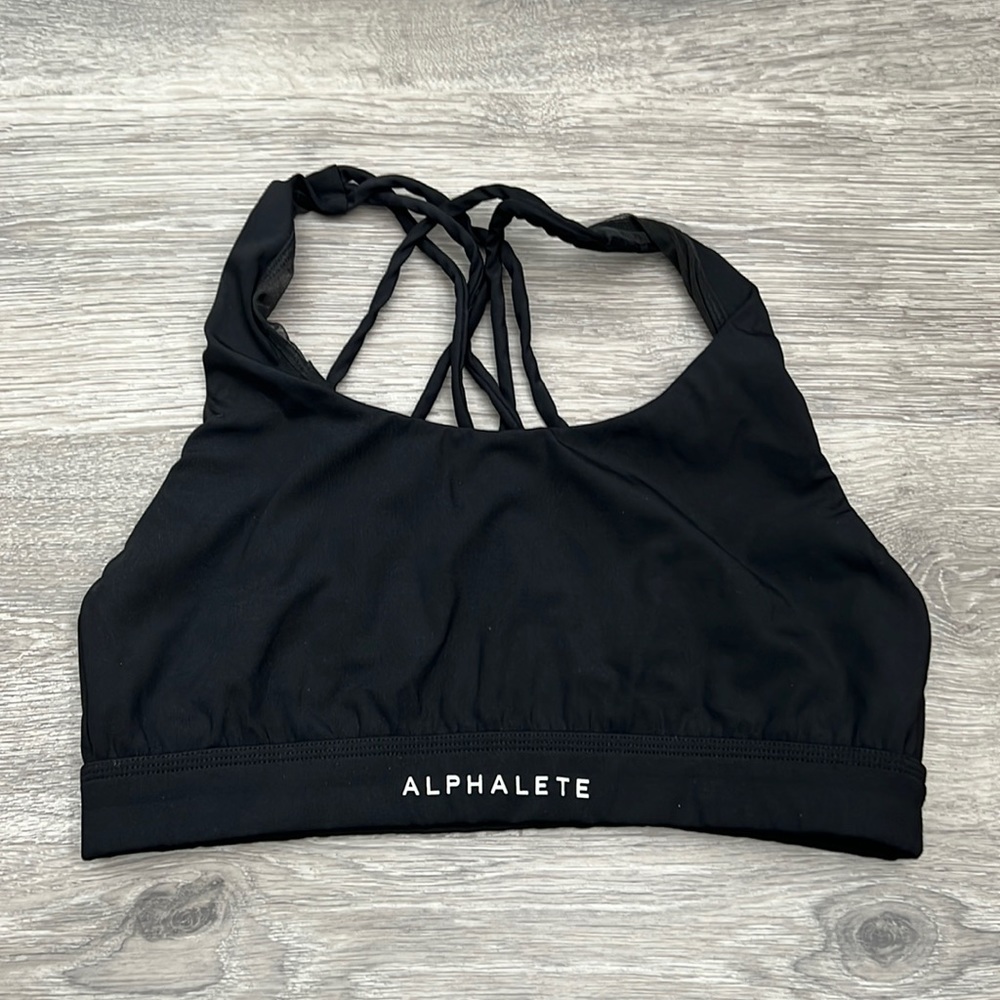 Alphalete Sports Bra Medium